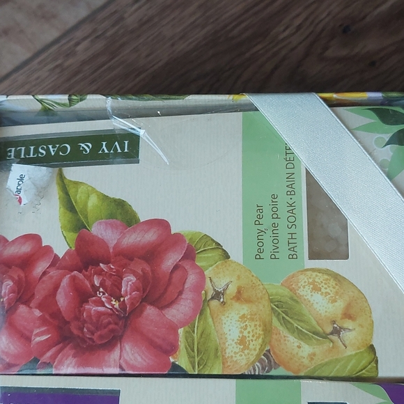 Luxury bath soak set - Picture 4 of 5